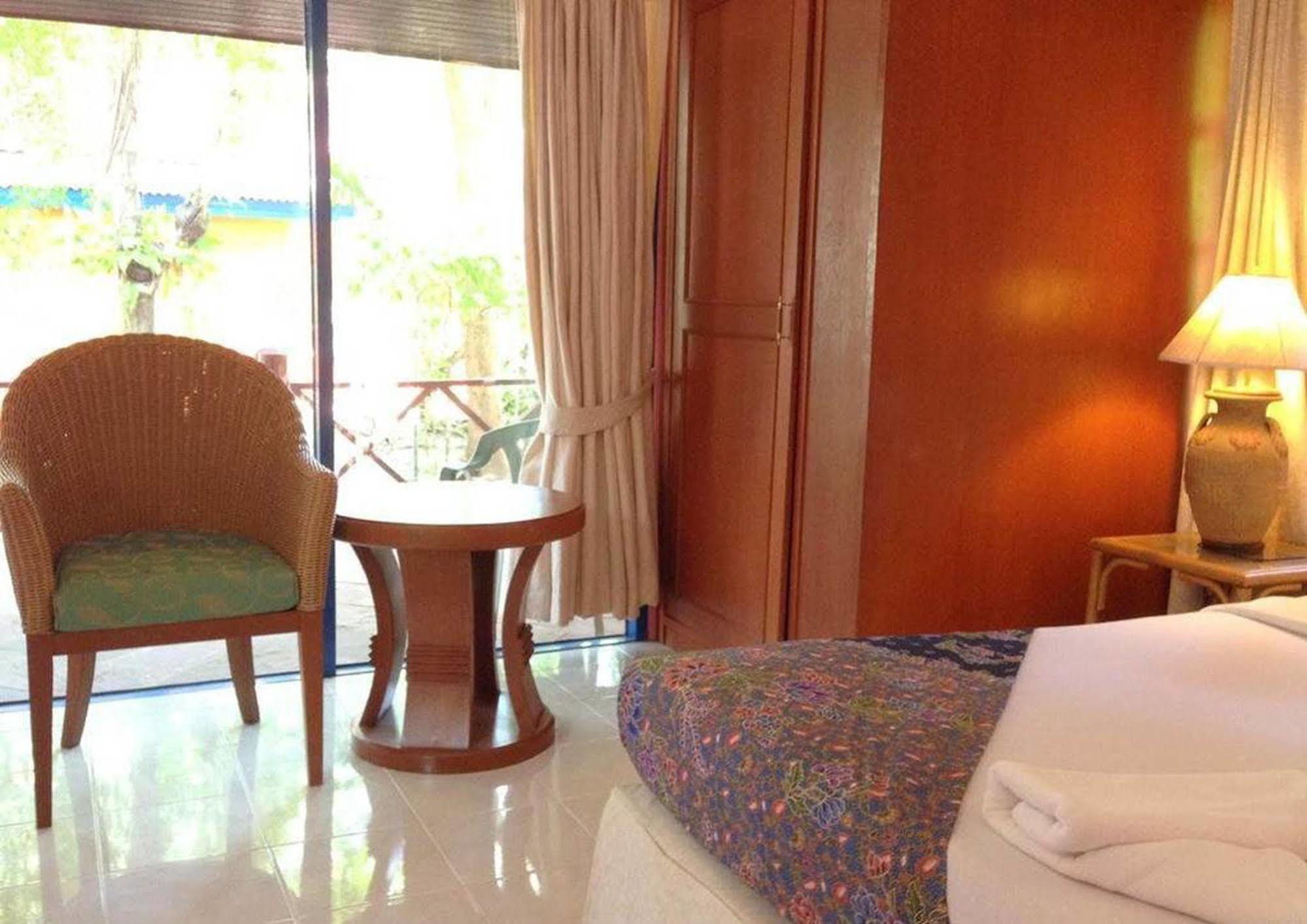 Tradewinds Cottages Ко Самуи Екстериор снимка