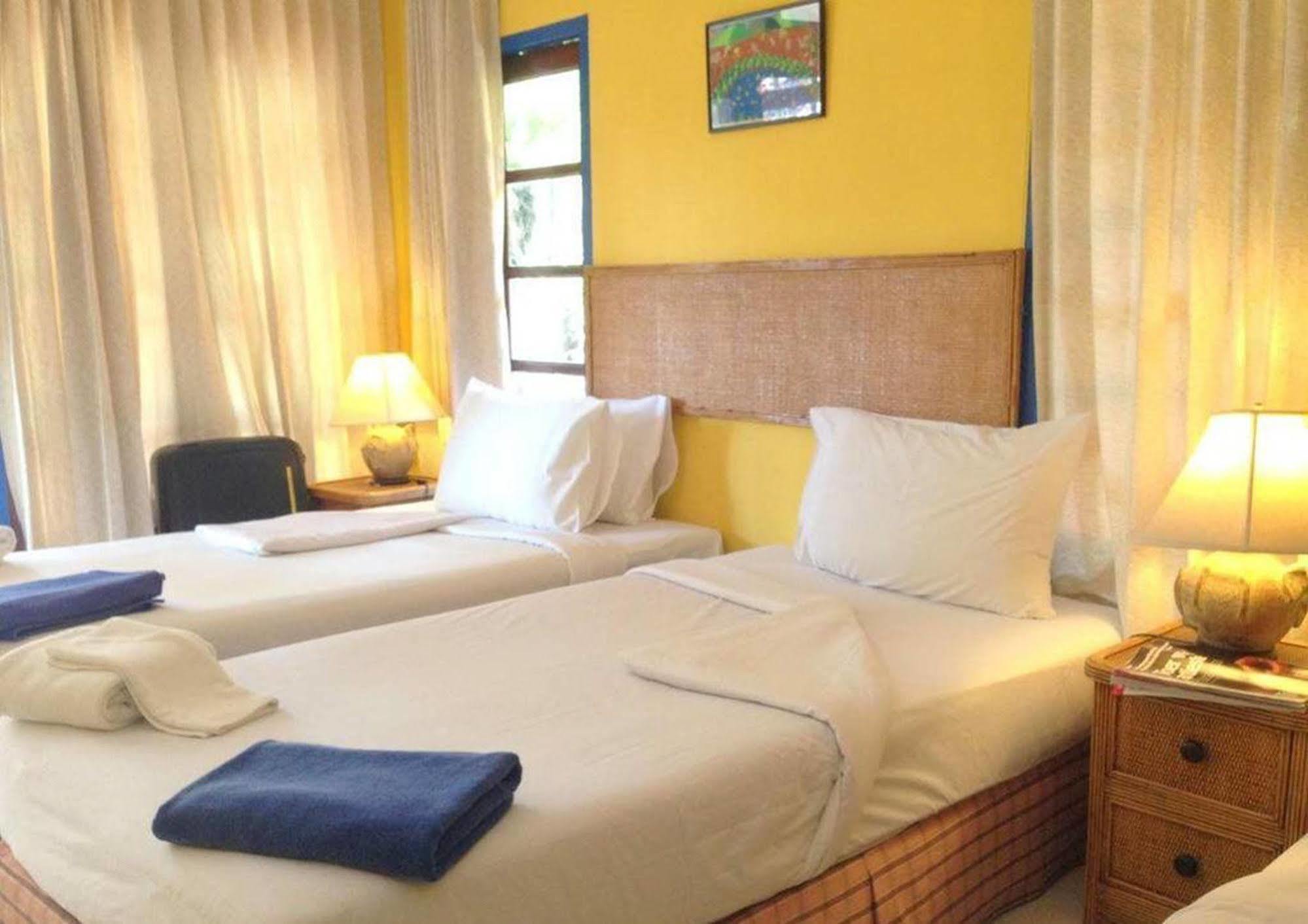 Tradewinds Cottages Ко Самуи Екстериор снимка
